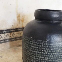 Passage Vernet Vases Bonbonne En Aluminium Noir -Vases Soldes bonbonne en aluminium noir 3