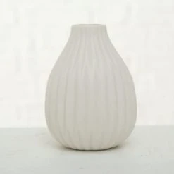 Wadiga Set De 3 Petits Vases En Porcelaine Blanche -Vases Soldes set de 3 petits vases en porcelaine blanche 3