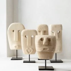 Bazar Bizar Statuettes Et Figurines Statue En Grès Sur Socle Métallique -Vases Soldes statue en gres sur socle metallique 27