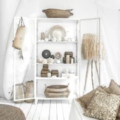 Bazar Bizar Statuettes Et Figurines Statue En Pierre Noire Sur Socle En Métal Moyen -Vases Soldes statue en pierre noire sur socle en metal moyen 4