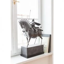 Kare Design Statuettes Et Figurines Statuette Chevalier En Polyrésine Et Acier H72 -Vases Soldes statuette chevalier en polyresine et acier h72 1