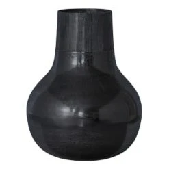 Vases Soldes 31 Bepurehome Vases Vase Déco En Métal Vase á Fleurs Noir 46x36x36