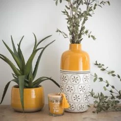 Vases Soldes -Vases Soldes vase en ceramique jaune a motifs h30 1000 14 39 173346 2