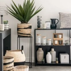 Maisons Du Monde Vases Vase En Grès Blanc Strié Noir H27 -Vases Soldes vase en gres blanc strie noir h27 1000 0 20 214081 13