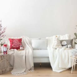 Maisons Du Monde Vases Vase En Porcelaine Striée Blanche H25 -Vases Soldes vase en porcelaine striee blanche h25 1000 11 34 194661 9